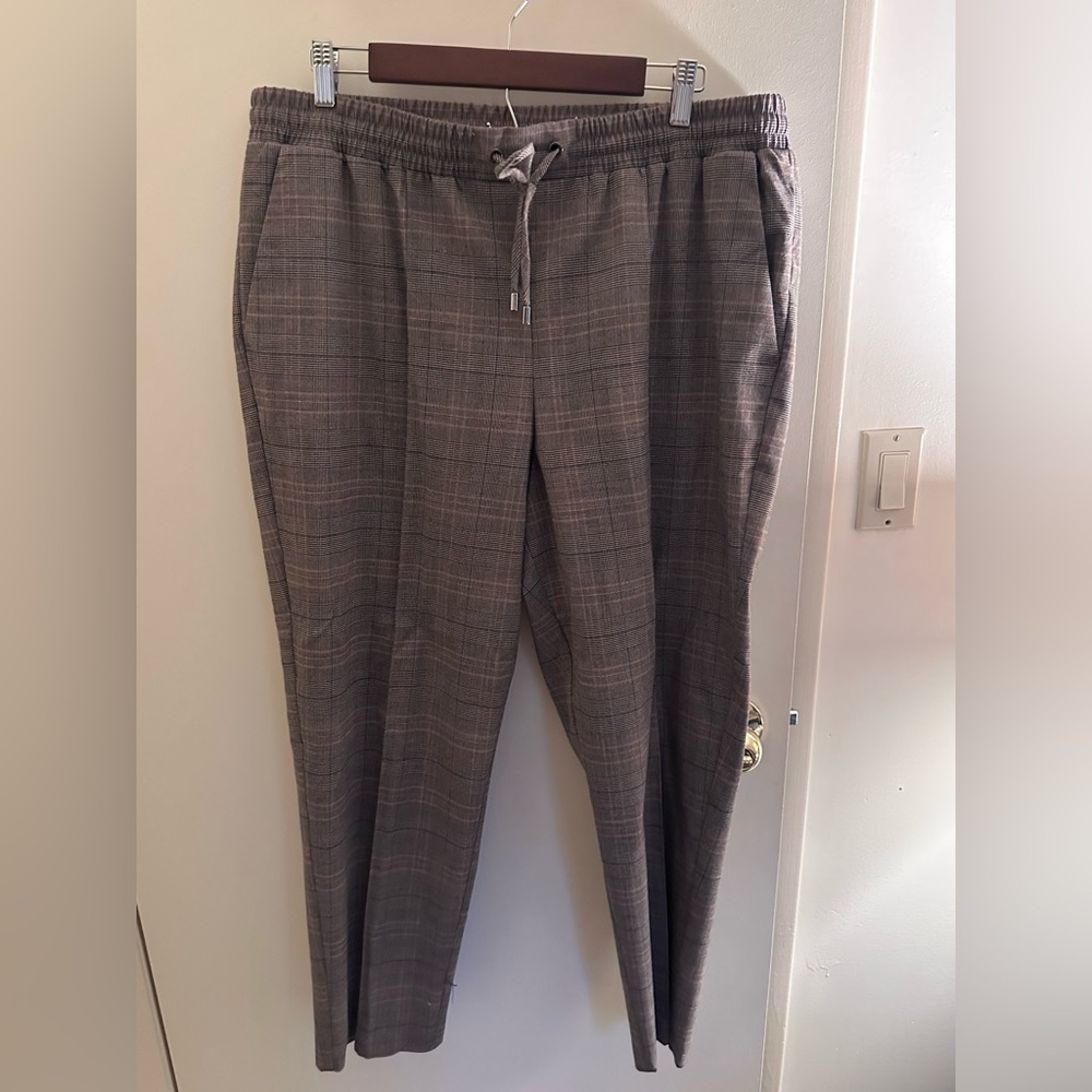 Nine West Checkered Brown Jogger Pants